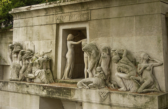 Père Lachaise Cemetery